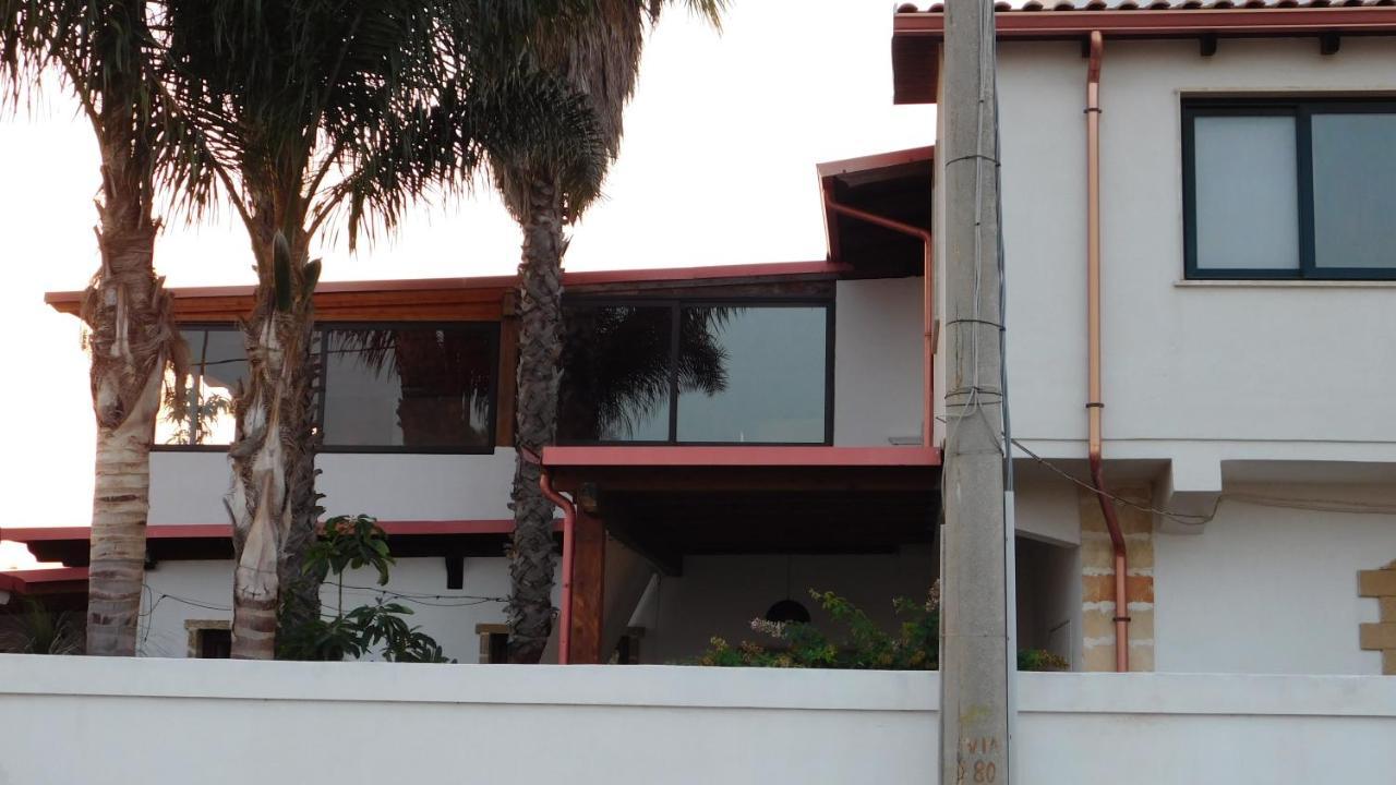 Villa Raggio Di Sole Parcheggio Privato Порто-Чезарео Екстер'єр фото
