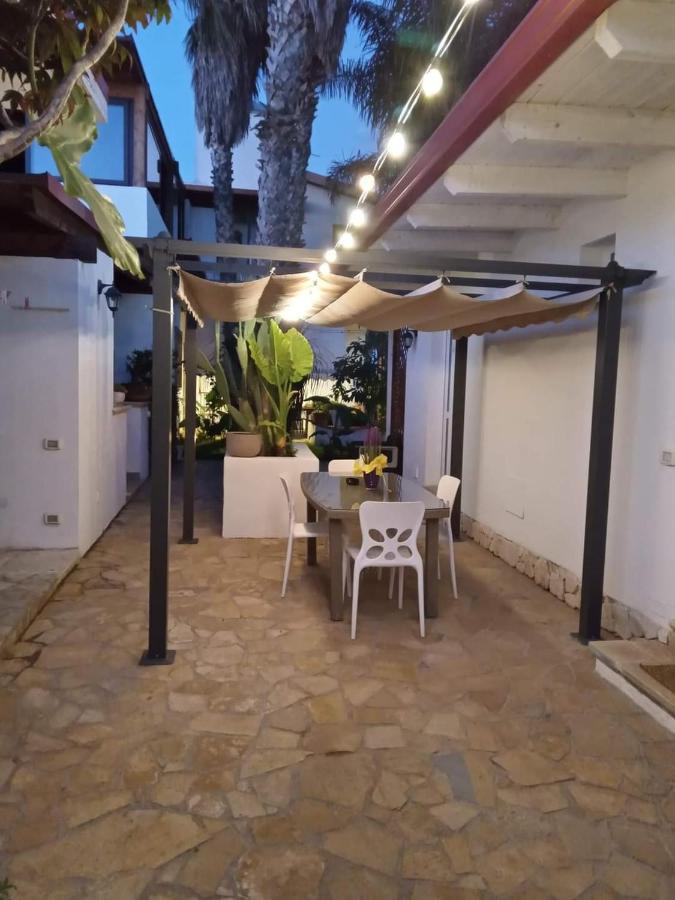 Villa Raggio Di Sole Parcheggio Privato Порто-Чезарео Екстер'єр фото