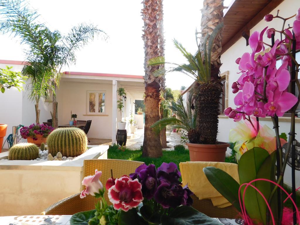Villa Raggio Di Sole Parcheggio Privato Порто-Чезарео Екстер'єр фото