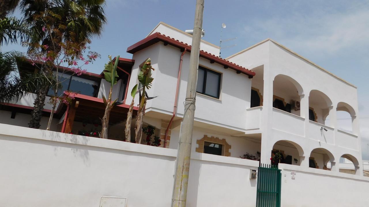 Villa Raggio Di Sole Parcheggio Privato Порто-Чезарео Екстер'єр фото
